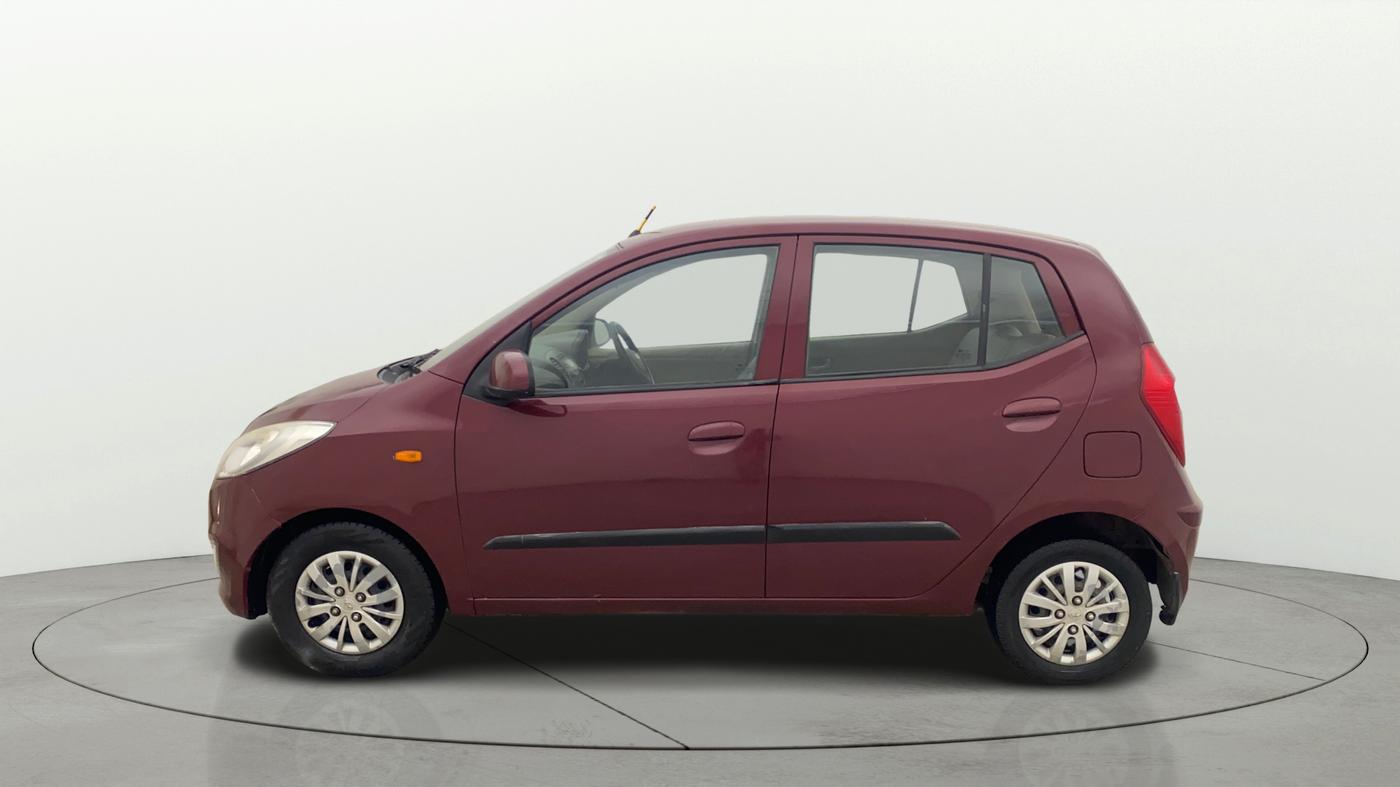 2016 Hyundai i10 SPORTZ 1.1, Petrol, Manual, 73,713 km, Left Side