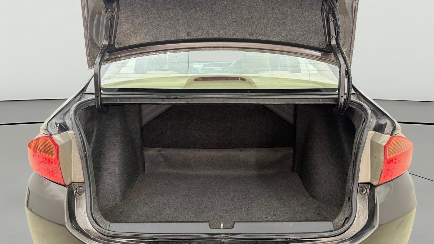 2018 Honda City 1.5L I-VTEC V MT, Petrol, Manual, 1,01,433 km, Boot Open Zoomed View