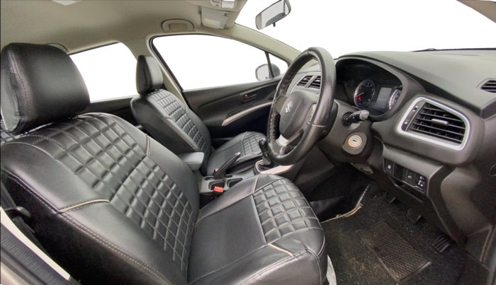 2021 Maruti S Cross SIGMA 1.5, Petrol, Manual, 38,971 km, Right Side Front Door Cabin