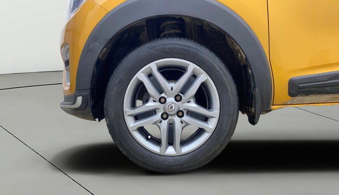 2020 Renault TRIBER RXZ AMT, Petrol, Automatic, 49,318 km, Left Front Wheel