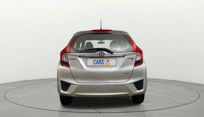 2016 Honda Jazz 1.2L I-VTEC V AT, Petrol, Automatic, 1,05,712 km, Back/Rear