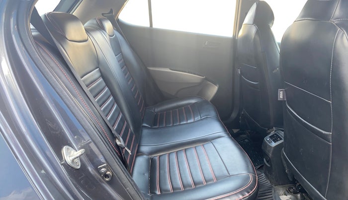 2019 Hyundai Grand i10 MAGNA 1.2 KAPPA VTVT, CNG, Manual, 79,602 km, Right Side Rear Door Cabin