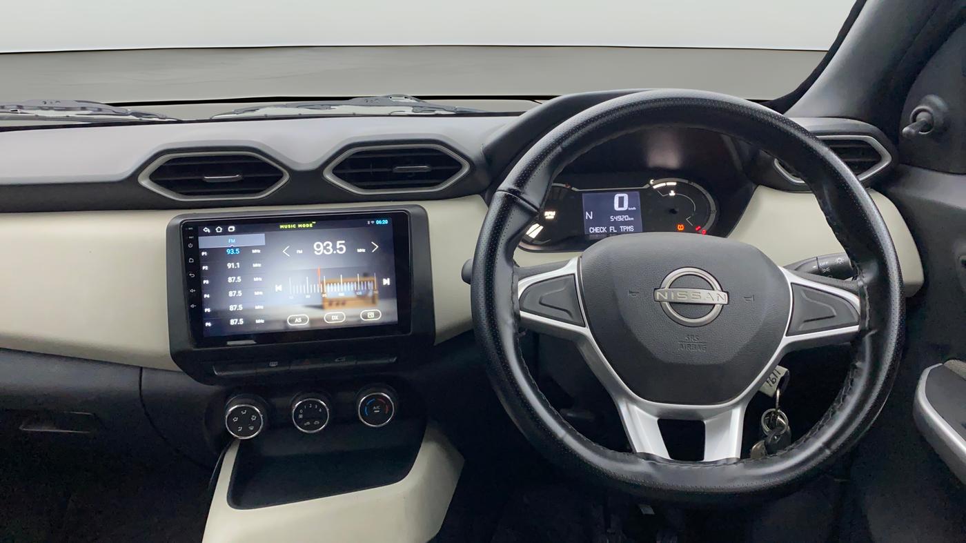 2024 Nissan MAGNITE  XE AMT EZ Shift, Petrol, Automatic, 54,909 km, Steering Wheel Close Up