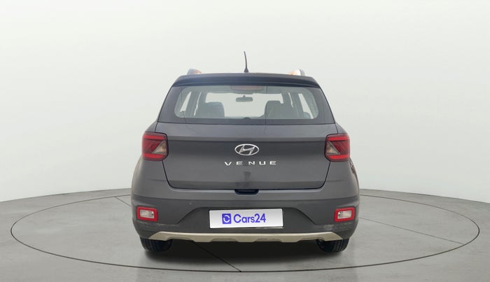 2020 Hyundai VENUE S 1.2, Petrol, Manual, 96,870 km, Back/Rear