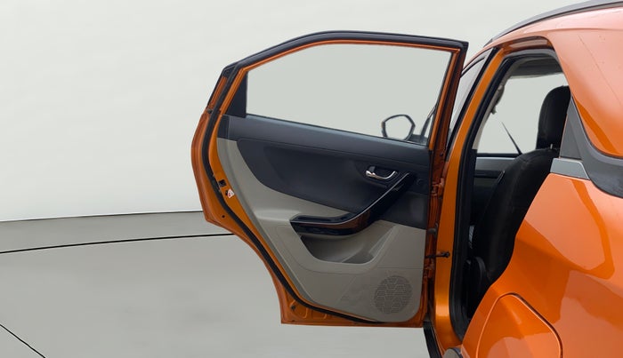 2018 Tata NEXON XZ PETROL, Petrol, Manual, 31,076 km, LHS Rear Door