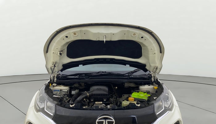 2020 Tata NEXON XM PETROL, Petrol, Manual, 1,45,444 km, Open Bonet