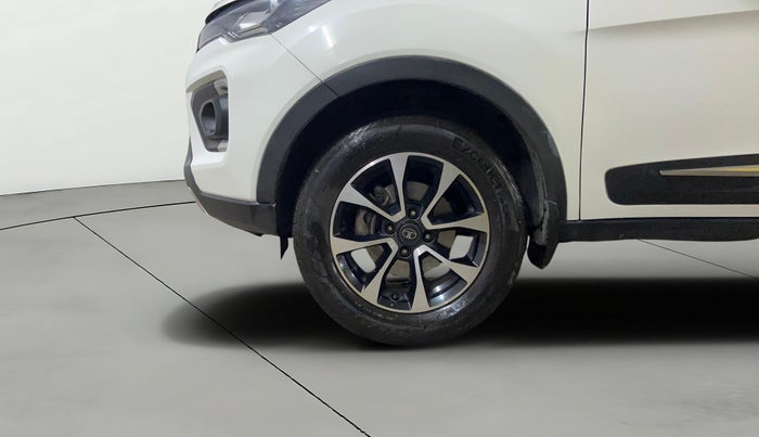 2021 Tata NEXON XZA PLUS (O) PETROL, Petrol, Automatic, 66,362 km, Left Front Wheel