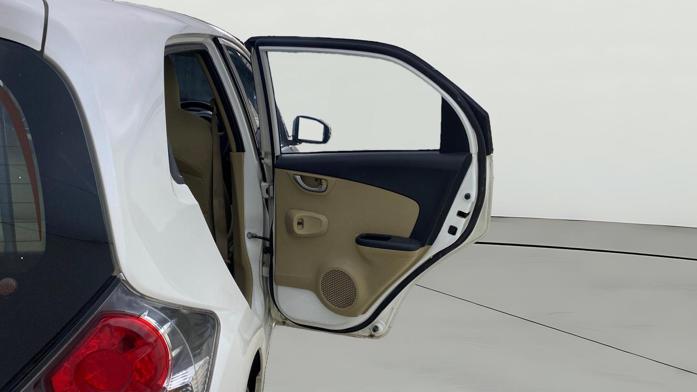 2015 Honda Brio VX AT, Petrol, Automatic, 56,639 km, RHS Rear Door