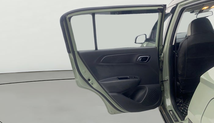 2024 Hyundai EXTER SX (O) Connect 1.2 MT Knight Edition Dual Tone, Petrol, Manual, 14,737 km, LHS Rear Door