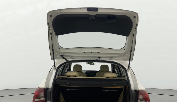 2021 Hyundai NEW I20 ASTA (O) 1.2 MT, Petrol, Manual, 13,491 km, Boot Door Open