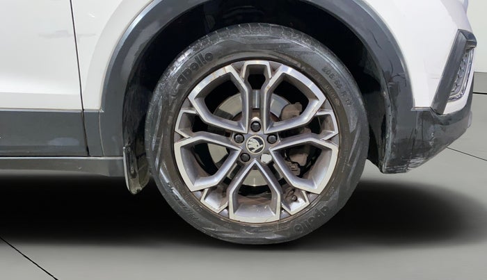 2022 Skoda KUSHAQ STYLE 1.5L TSI MT, Petrol, Manual, 21,417 km, Right Front Wheel