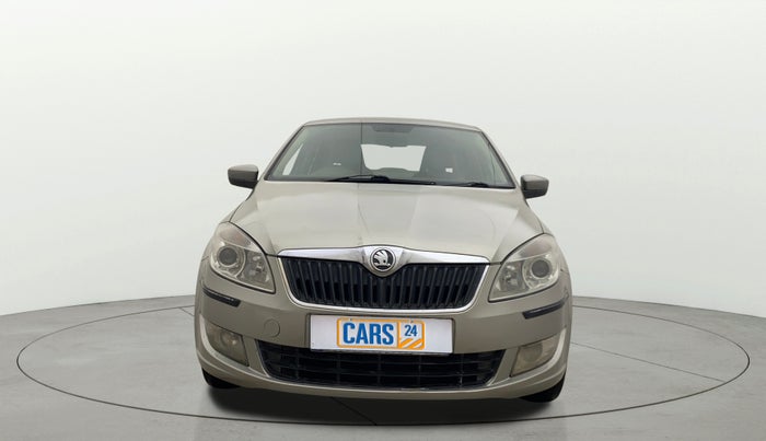 2015 Skoda Rapid 1.5 TDI CR ELEGANCE PLUS AT, Diesel, Automatic, 1,07,021 km, Front