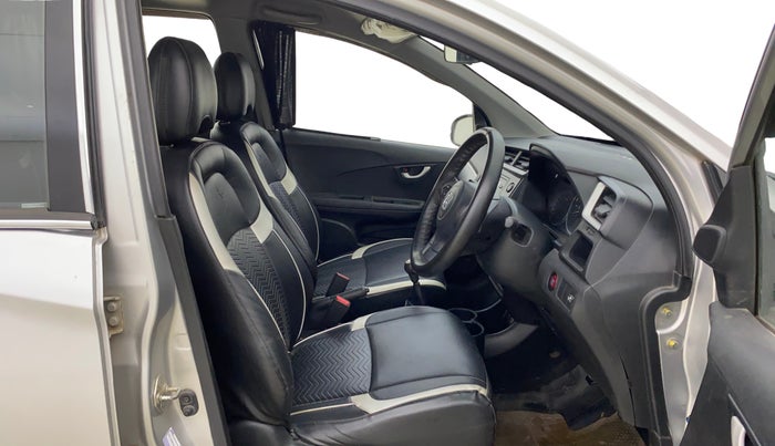 2018 Honda BR-V 1.5L I-VTEC V, Petrol, Manual, 50,866 km, Right Side Front Door Cabin