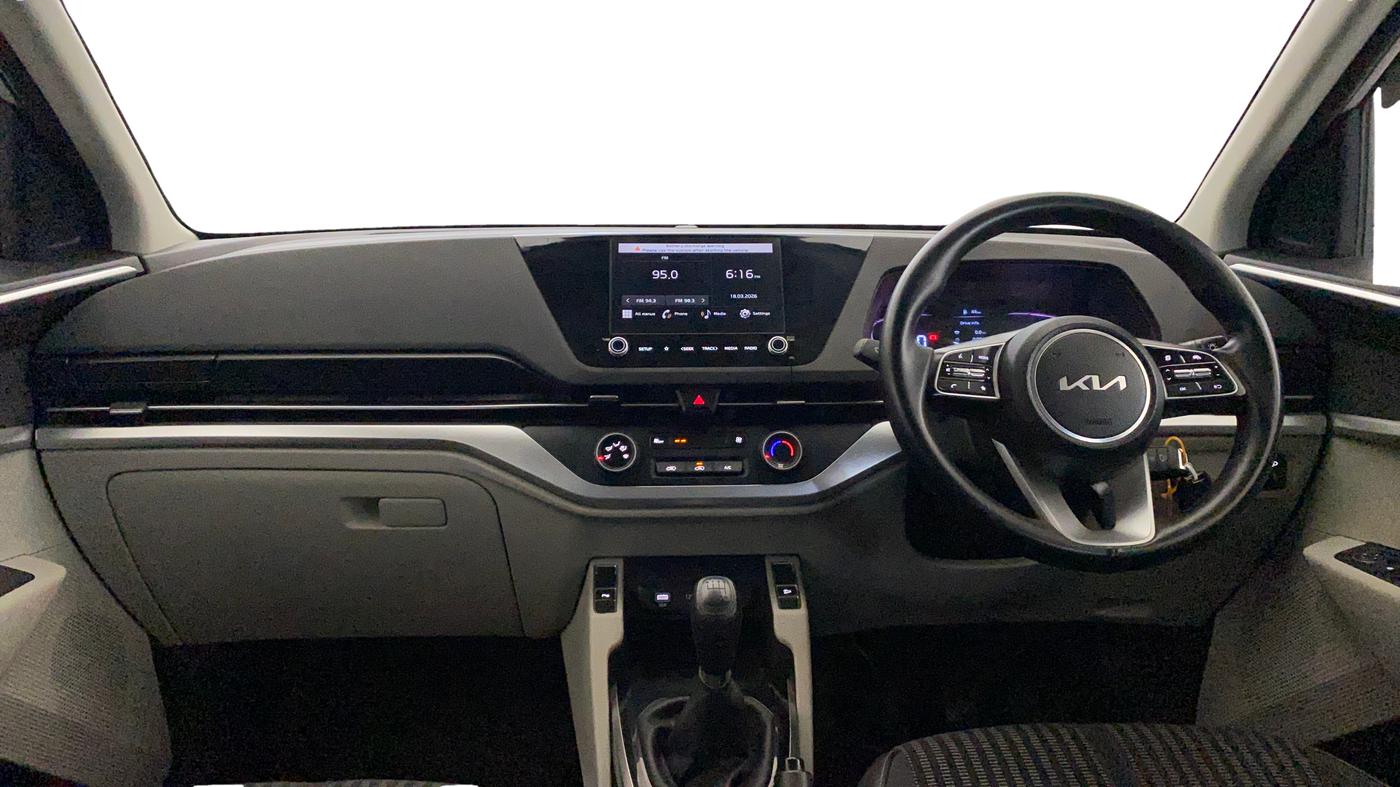 2022 KIA CARENS PRESTIGE 1.4 PETROL 7 STR, Petrol, Manual, 30,835 km, Dashboard