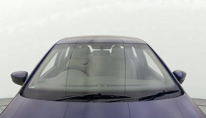 2012 Volkswagen Vento HIGHLINE DIESEL 1.6, Diesel, Manual, 93,894 km, Front Windshield