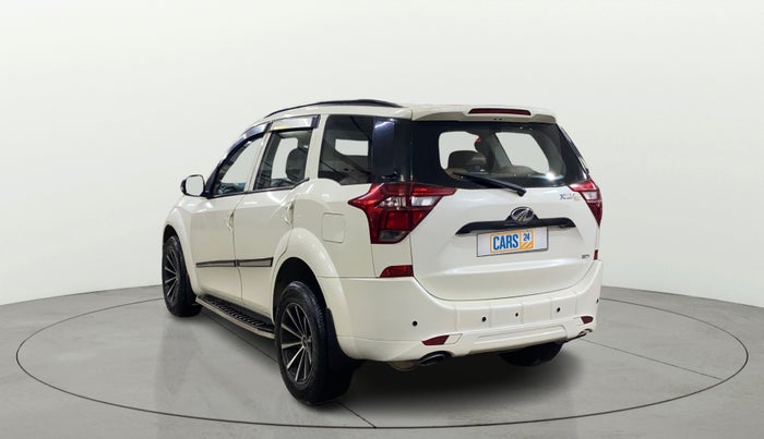 2021 Mahindra XUV500 W5, Diesel, Manual, 98,119 km, Left Back Diagonal