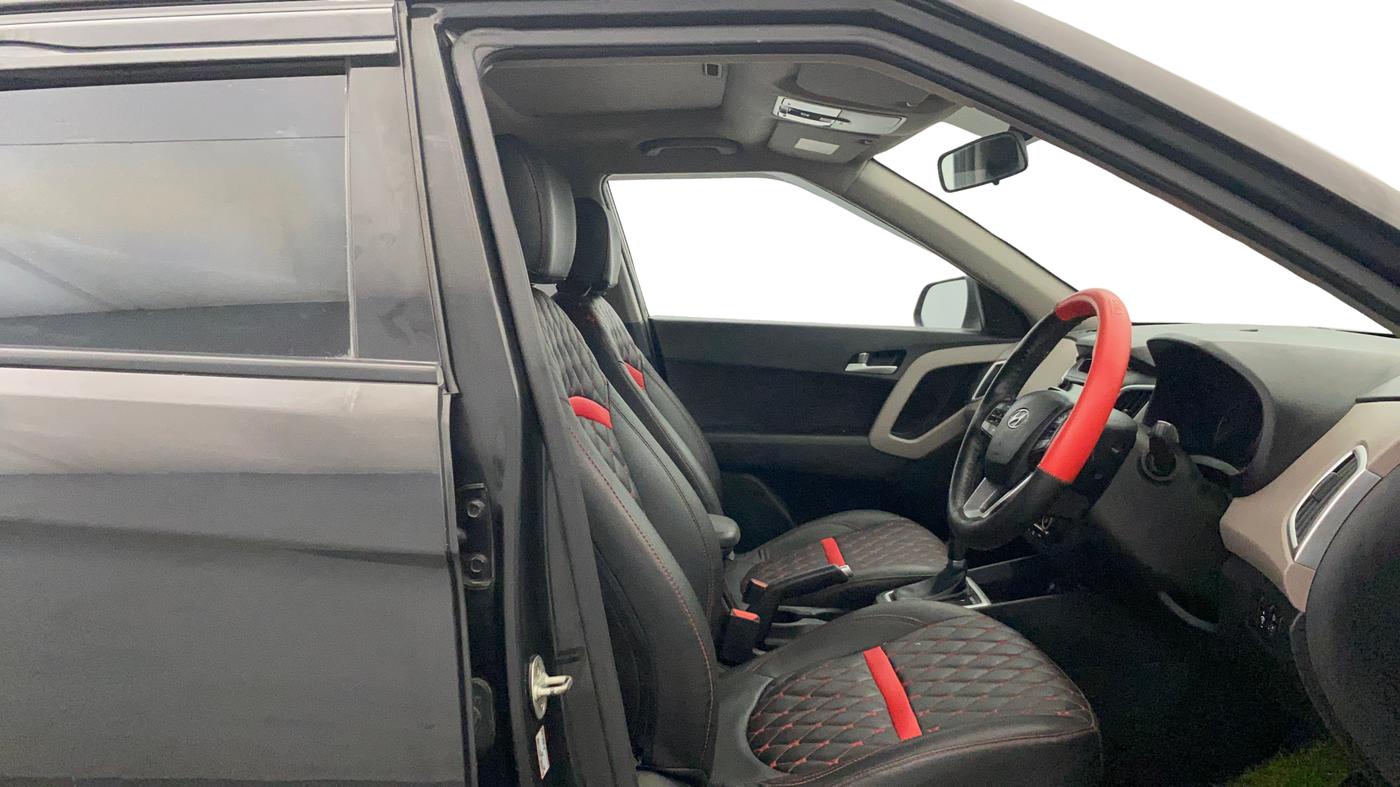 2019 Hyundai Creta SX AT 1.6 DIESEL, Diesel, Automatic, 57,730 km, Right Side Front Door Cabin