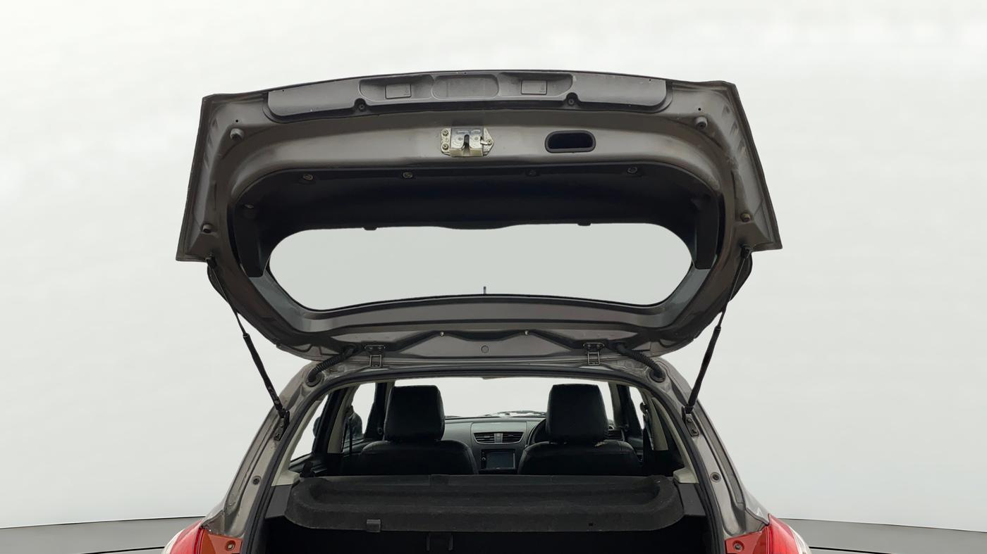 2014 Maruti Swift LXI, Petrol, Manual, 91,764 km, Boot Door Open