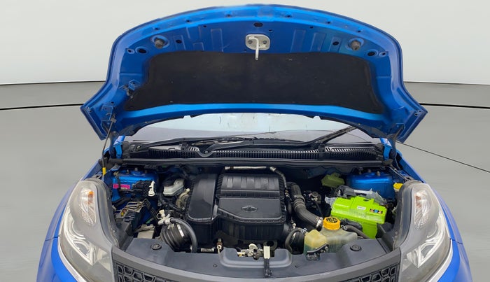 2017 Tata NEXON XZ PLUS DIESEL, Diesel, Manual, 72,054 km, Open Bonet