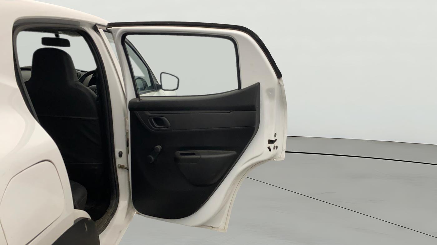 2025 Renault Kwid RXL 1.0 (O), Petrol, Manual, 5,101 km, RHS Rear Door