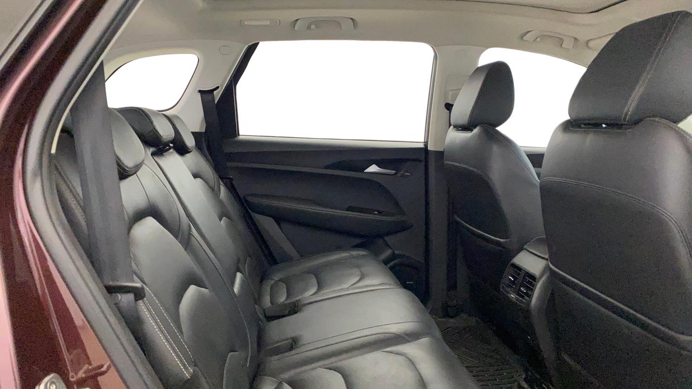 2019 MG HECTOR SHARP 1.5 DCT PETROL, Petrol, Automatic, 51,161 km, Right Side Rear Door Cabin