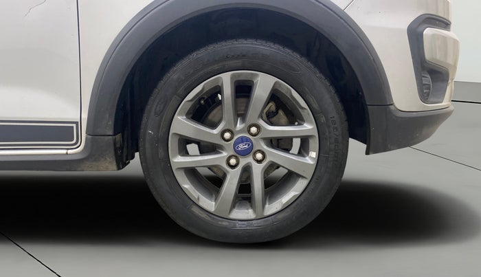 2019 Ford FREESTYLE TITANIUM 1.2 PETROL, Petrol, Manual, 47,124 km, Right Front Wheel