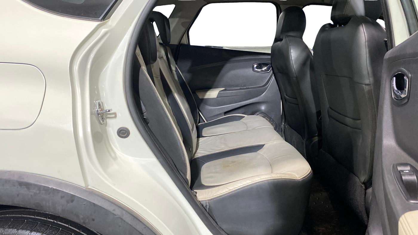 2018 Renault Captur PLATINE DIESEL , Diesel, Manual, 66,882 km, Right Side Rear Door Cabin