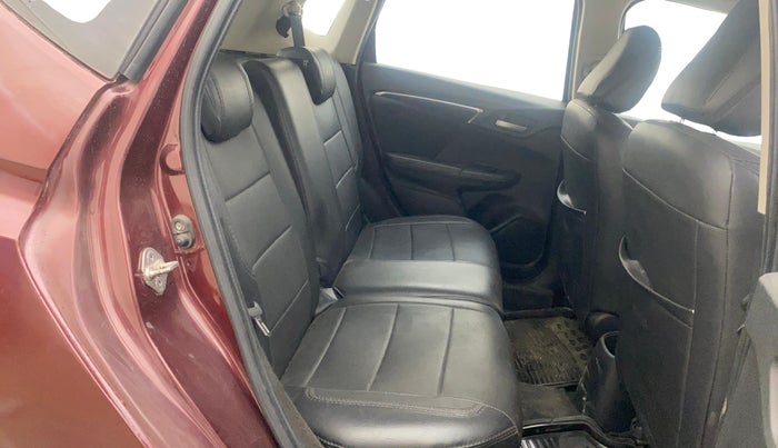 2015 Honda Jazz 1.5L I-DTEC VX, Diesel, Manual, 1,22,998 km, Right Side Rear Door Cabin