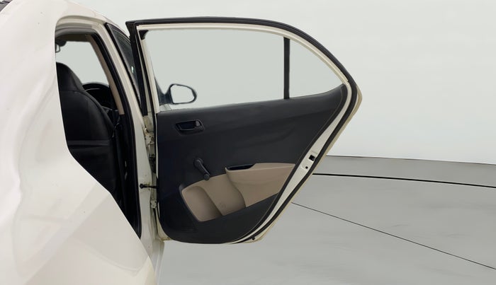 2014 Hyundai Xcent BASE 1.2, Petrol, Manual, 74,800 km, RHS Rear Door