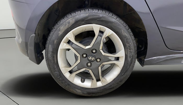 2023 Hyundai NEW I20 SPORTZ 1.2 IVT, Petrol, Automatic, 16,734 km, Right Rear Wheel