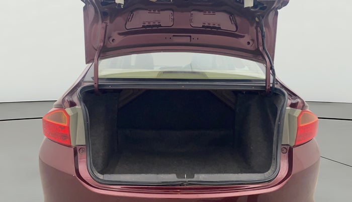 2016 Honda City 1.5L I-VTEC V MT, Petrol, Manual, 1,04,442 km, Boot Open Zoomed View