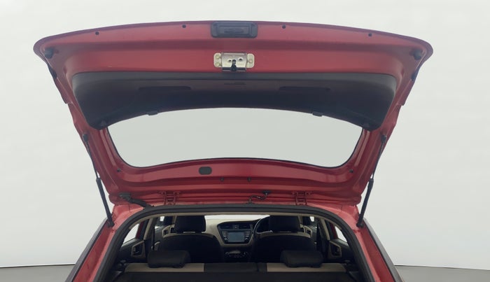 2017 Hyundai Elite i20 ASTA 1.2 (O), Petrol, Manual, 67,173 km, Boot Door Open