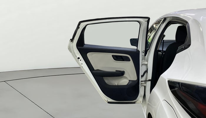 2023 Tata ALTROZ XM PLUS SUNROOF CNG, CNG, Manual, 25,460 km, LHS Rear Door