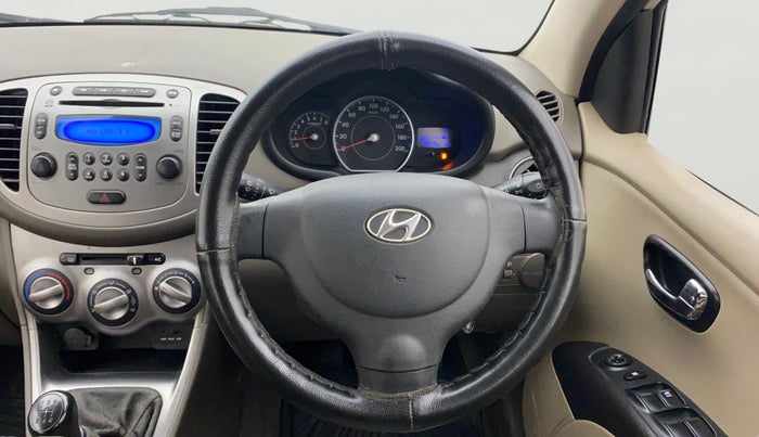 2013 Hyundai i10 SPORTZ 1.2, Petrol, Manual, 70,431 km, Steering Wheel Close Up