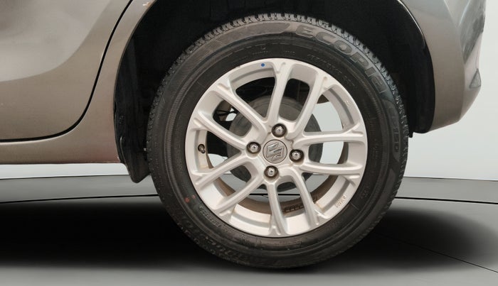 2023 Maruti Swift ZXI, Petrol, Manual, 41,125 km, Left Rear Wheel