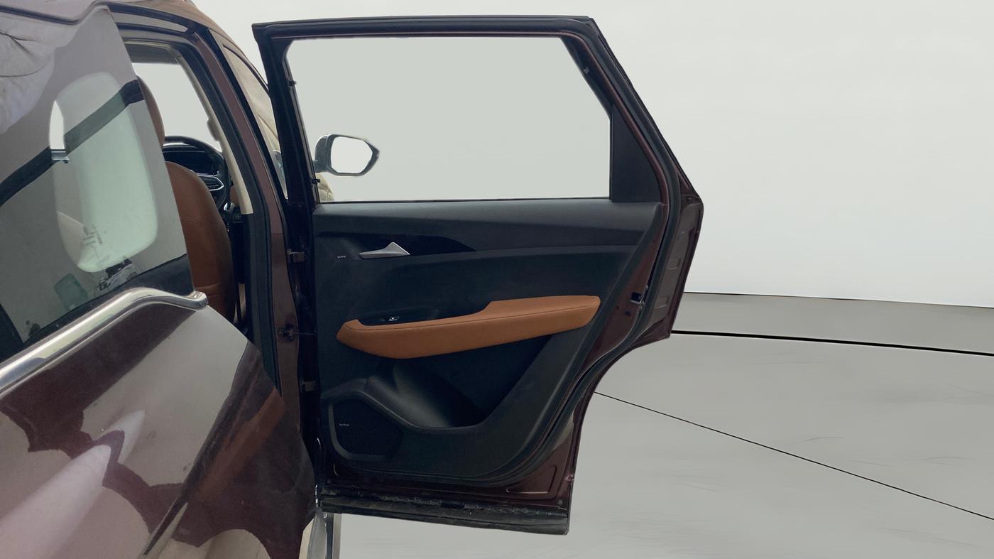 2021 MG HECTOR PLUS SHARP 1.5 PETROL TURBO DCT 6-STR, Petrol, Automatic, 65,452 km, RHS Rear Door
