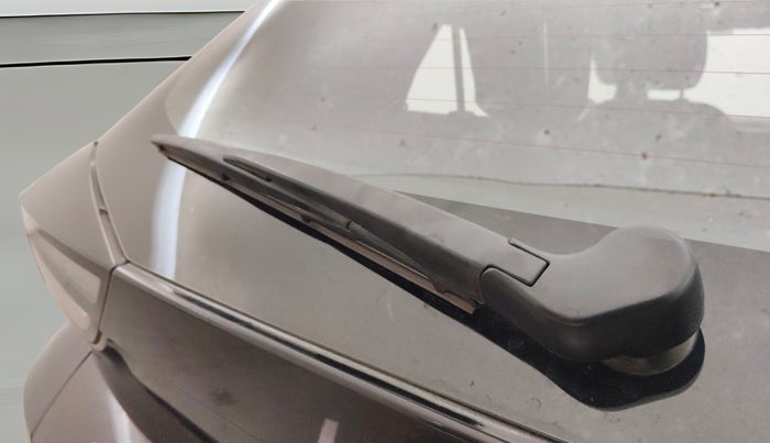 2023 Tata ALTROZ XZA PLUS DARK EDTION, Petrol, Automatic, 20,235 km, Rear Wiper