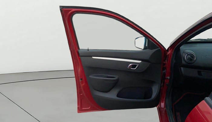 2025 Renault Kwid CLIMBER 1.0 AMT Dual Tone , Petrol, Automatic, 7,516 km, LHS Front Door