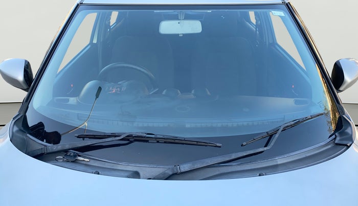 2018 Maruti Swift VXI, Petrol, Manual, 72,064 km, Front Windshield