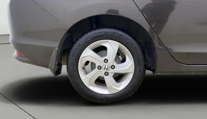 2015 Honda City 1.5L I-VTEC V MT, Petrol, Manual, 1,05,966 km, Right Rear Wheel