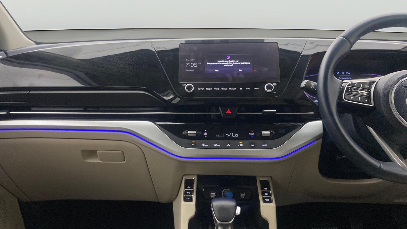 2023 KIA CARENS LUXURY PLUS 1.5 PETROL DCT 7 STR, Petrol, Automatic, 45,410 km, Air Conditioner