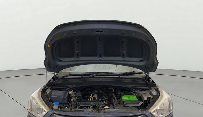 2017 Hyundai Creta E PLUS 1.6 PETROL, Petrol, Manual, 56,224 km, Open Bonet