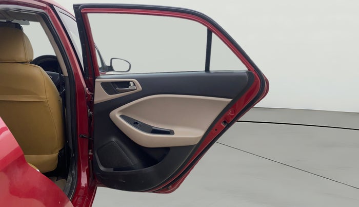 2014 Hyundai Elite i20 MAGNA 1.2, Petrol, Manual, 1,17,677 km, RHS Rear Door