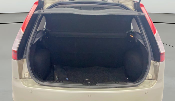 2013 Ford Figo TITANIUM 1.4 DIESEL, Diesel, Manual, 1,33,384 km, Boot Open Zoomed View