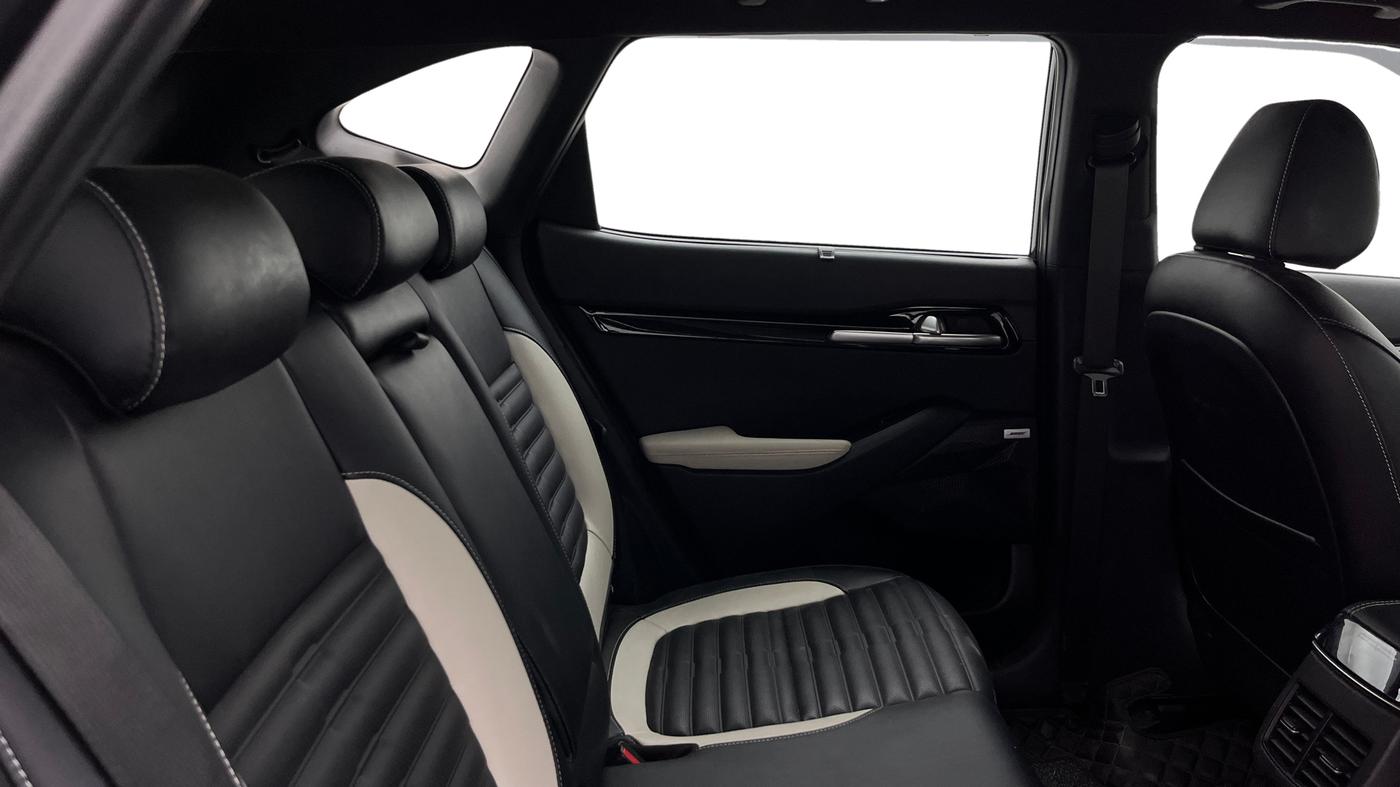 2023 KIA SELTOS GTX PLUS 1.5 DIESEL AT, Diesel, Automatic, 26,355 km, Right Side Rear Door Cabin