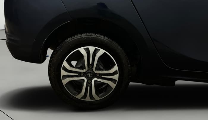 2024 Tata TIGOR XZ PLUS CNG, CNG, Manual, 13,429 km, Right Rear Wheel