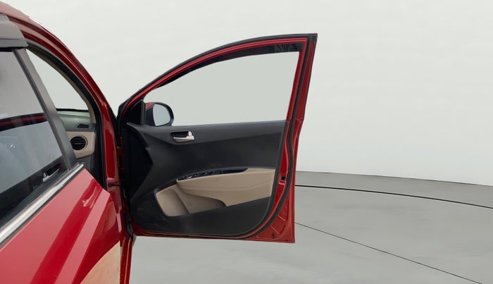 2015 Hyundai Xcent SX 1.2 (O), Petrol, Manual, 72,851 km, RHS Front Door