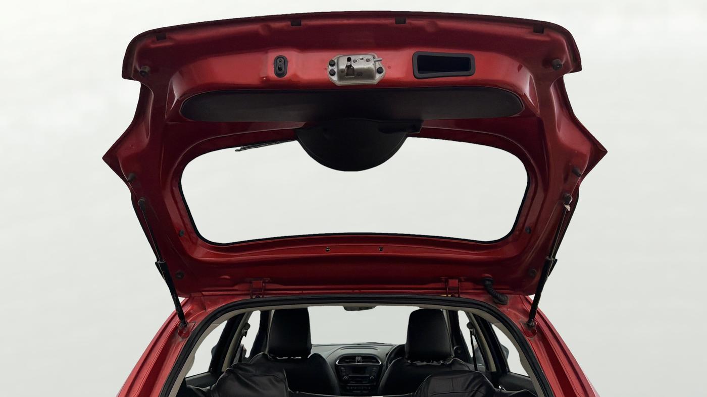 2018 Tata Tiago XZ PETROL, Petrol, Manual, 46,736 km, Boot Door Open
