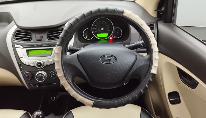 2018 Hyundai Eon MAGNA +, Petrol, Manual, 25,858 km, Steering Wheel Close Up