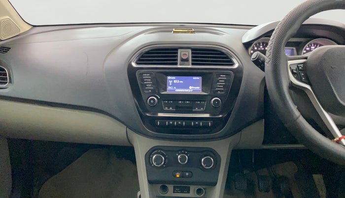 2016 Tata Tiago XZ PETROL, Petrol, Manual, 73,887 km, Air Conditioner